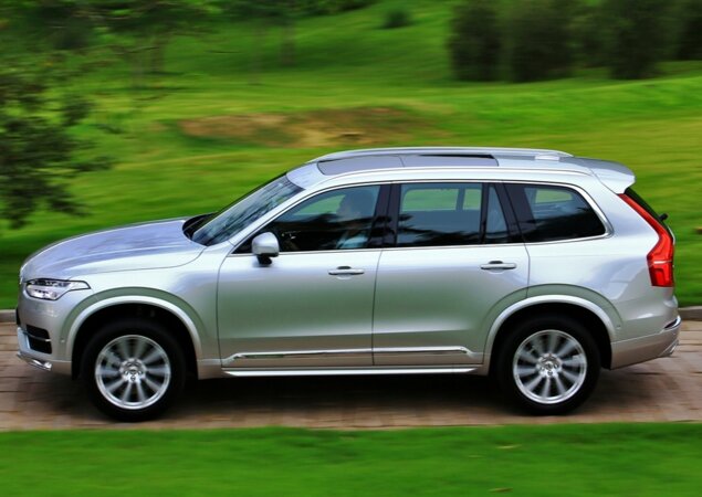 Volvo XC90 D5