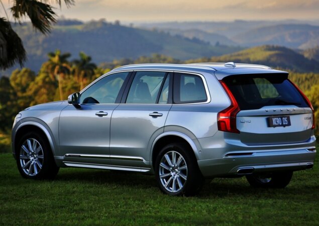 Volvo XC90 D5