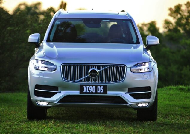 Volvo XC90 D5