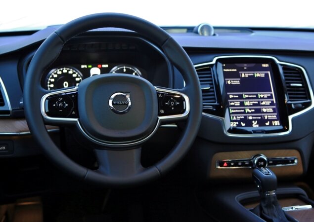 Volvo XC90 D5