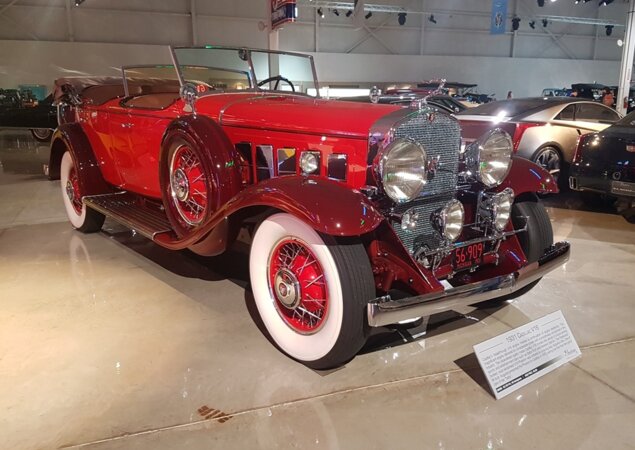 Cadillac V16 1931