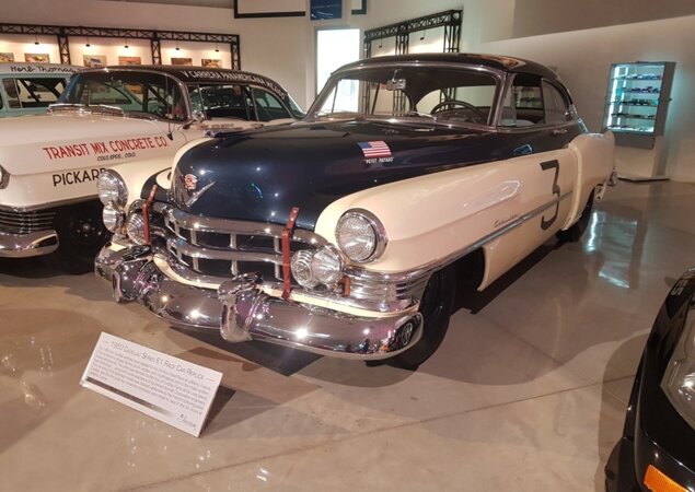 Cadillac Series 61 Race Car 1950 (réplica)