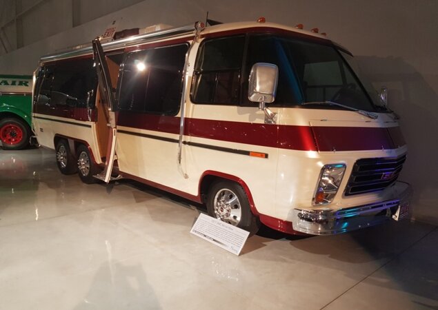 GMC Motor Home 1977