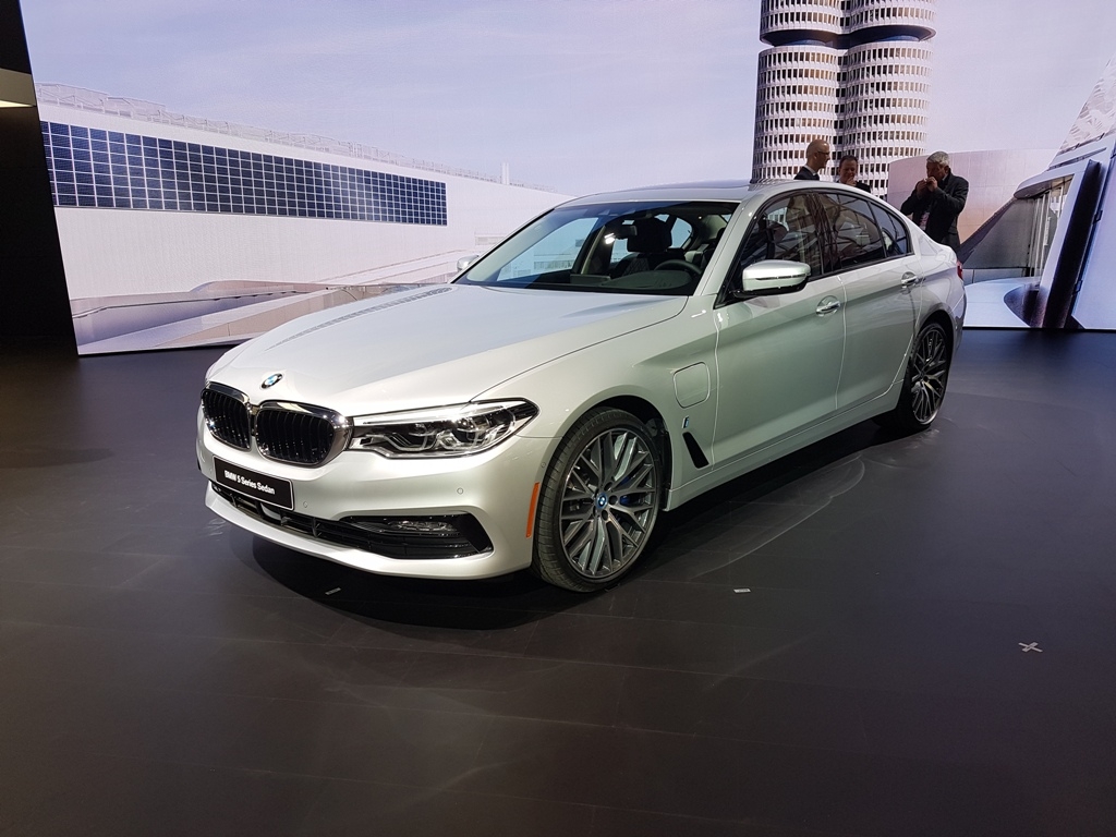 BMW Série 5: nova geração chega ao Brasil no primeiro semestre deste ano