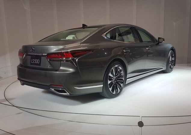 Lexus LC500: estreia mundial