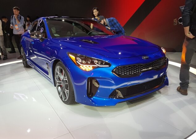 Kia Stinger: estreia mundial