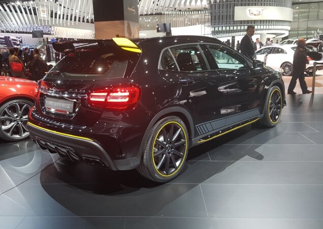 Mercedes-AMG GLA 45 Yellow Night Edition: série especial comemora o sucesso da linha 45