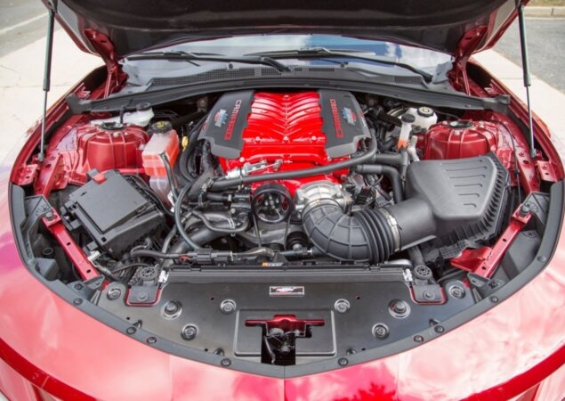 Motor é um 6.8 V8
