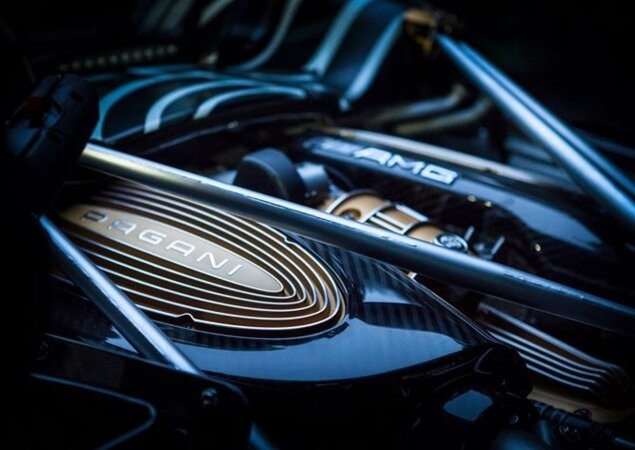 Modelo manterá o motor AMG da Mercedes, como antecipa a foto divulgada