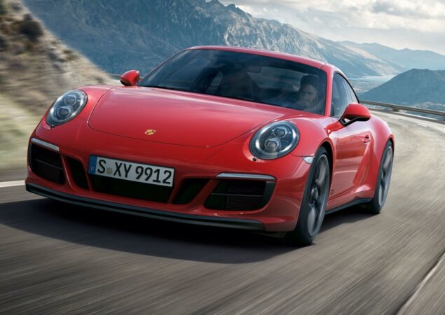 Novo Porsche 911 GTS chega em junho ao País