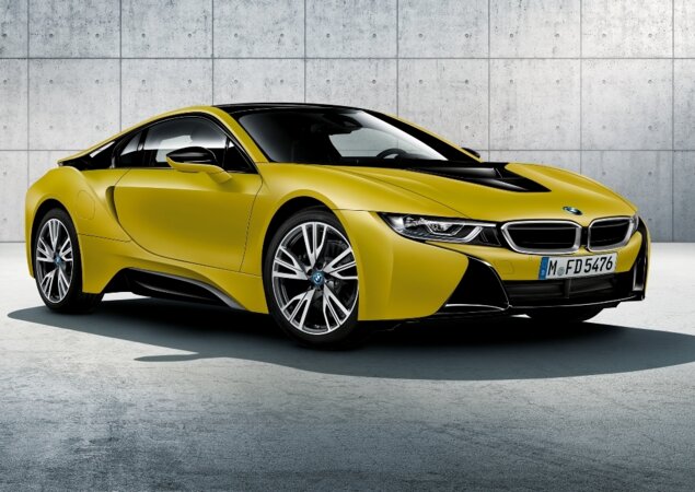 BMW i8 Protonic Frozen Yellow Edition
