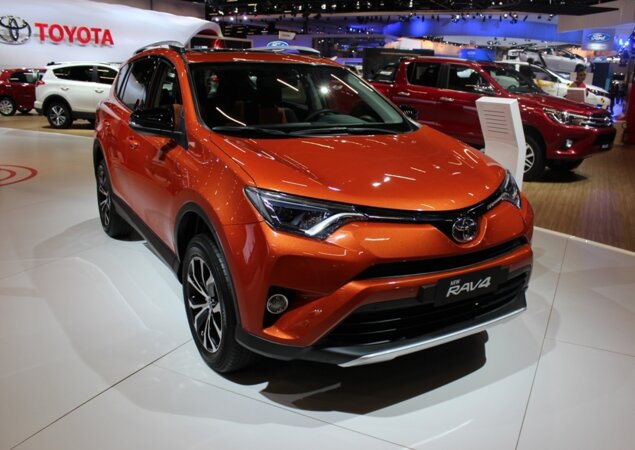 Novo Toyota RAV4 foi apresentado no Salão do Automóvel de São Paulo em 2016