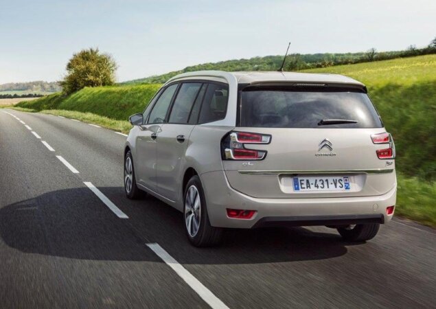 Lanternas traseiras são diferentes no Grand C4 Picasso
