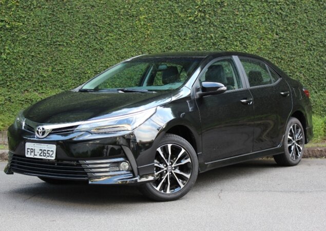 5. Toyota Corolla / Consumo: 7,8 km/l na cidade e 9,2 km/l na estrada (etanol) / 11,4 km/l na cidade e 13,2 km/l na estrada (gasolina) (foto: XRS)