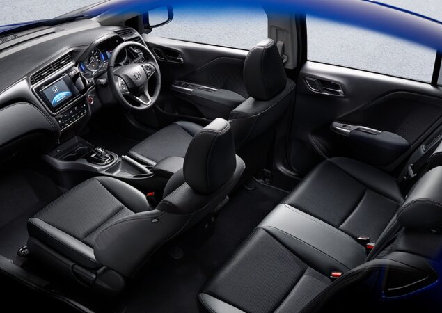 Interior do novo Grace/City