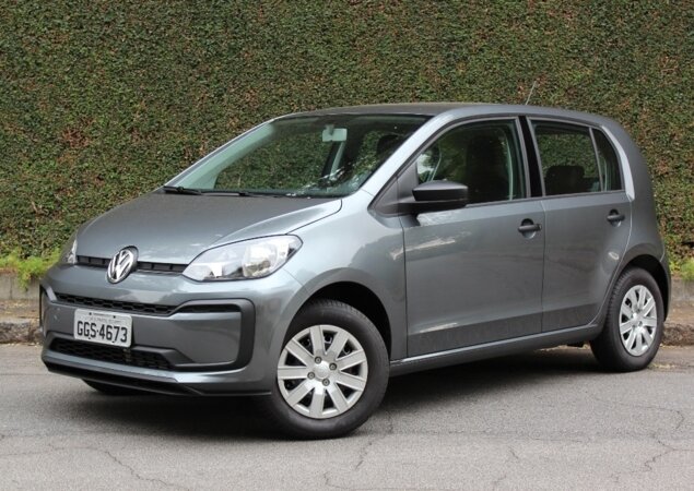 VW up!: com linhas quadradas, o compacto criou um estilo próprio