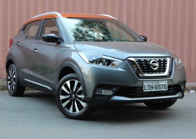Nissan Kicks: sem fugir da identidade da marca, o Kicks imprimiu seu estilo próprio especialmente com a pintura em dois tons