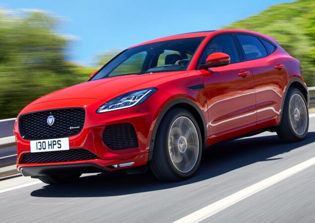 Estilo esportivo mescla elementos do esportivo F-Type do do sedã XE