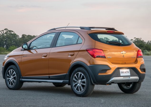 Chevrolet Onix Activ