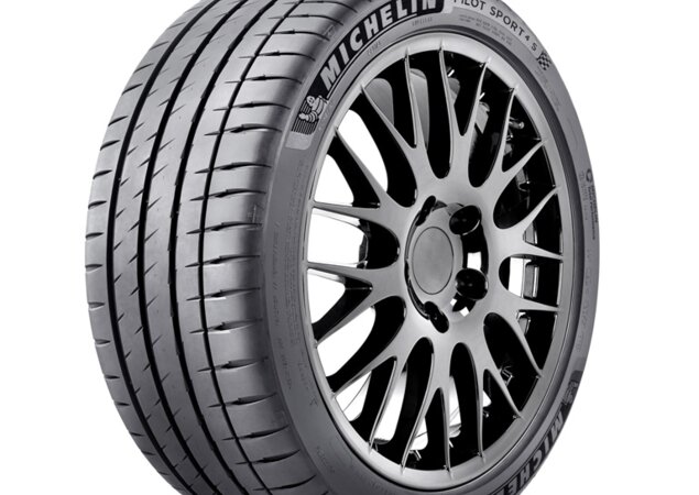 Ele equipa, por exemplo, os Mercedes-AMG E63 e E43 2017 e o Porsche Panamera 2016