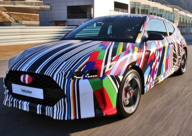 Nova geração do Veloster terá estilo mais esportivo