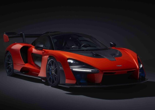 Modelo conta com motor 4.0 V8 biturbo de 800 cv