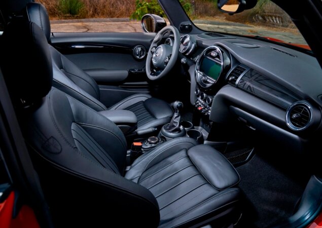 Interior une requinte e esportividade