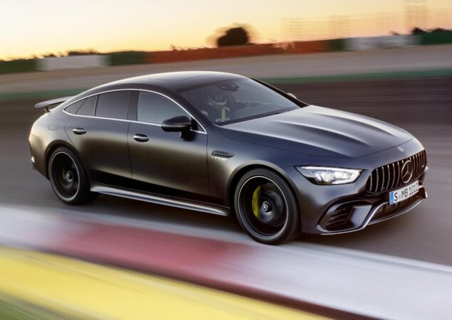 Mercedes-AMG GT 4-Door Coupé foi apresentado em Genebra