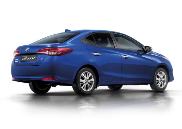 Na Índia, o modelo conta com motor 1.5 Dual VVT-i