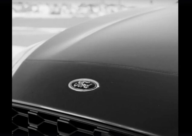 Nova geração do Ford Focus foi revelada em teaser
