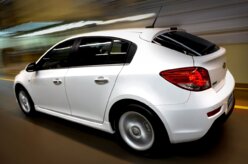GM ressurge entre os hatches médios com o Cruze Sport6