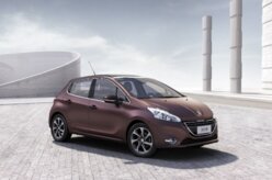 Cliente compra Peugeot 208 Premier por R$ 54.990
