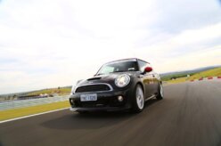  MINI John Cooper Works: meu nome é trabalho