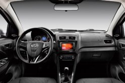 JAC J3 Play tem telas para os passageiros