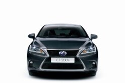 Lexus CT 200h se renova para 2014