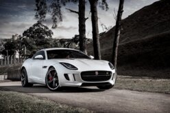 F-Type cupê: Jaguar mais fundo nos esportivos
