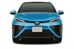 Toyota revela versão de produção do FCV