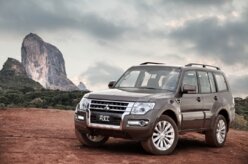 Mitsubishi Pajero Full 2015 muda visual
