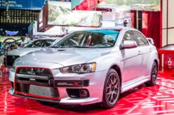 Mitsubishi apresenta Lancer Evolution X 2015