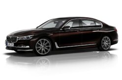 BMW Série 7 é revelado oficialmente