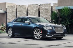 Novo Chrysler 300C chega em julho