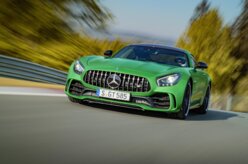 Veja oito curiosidades sobre o Mercedes AMG GTR