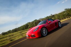 Lançamento: Porsche 718 Boxster