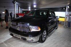 FCA traz ao Salão do poderoso Hellcat à minivan Pacífica