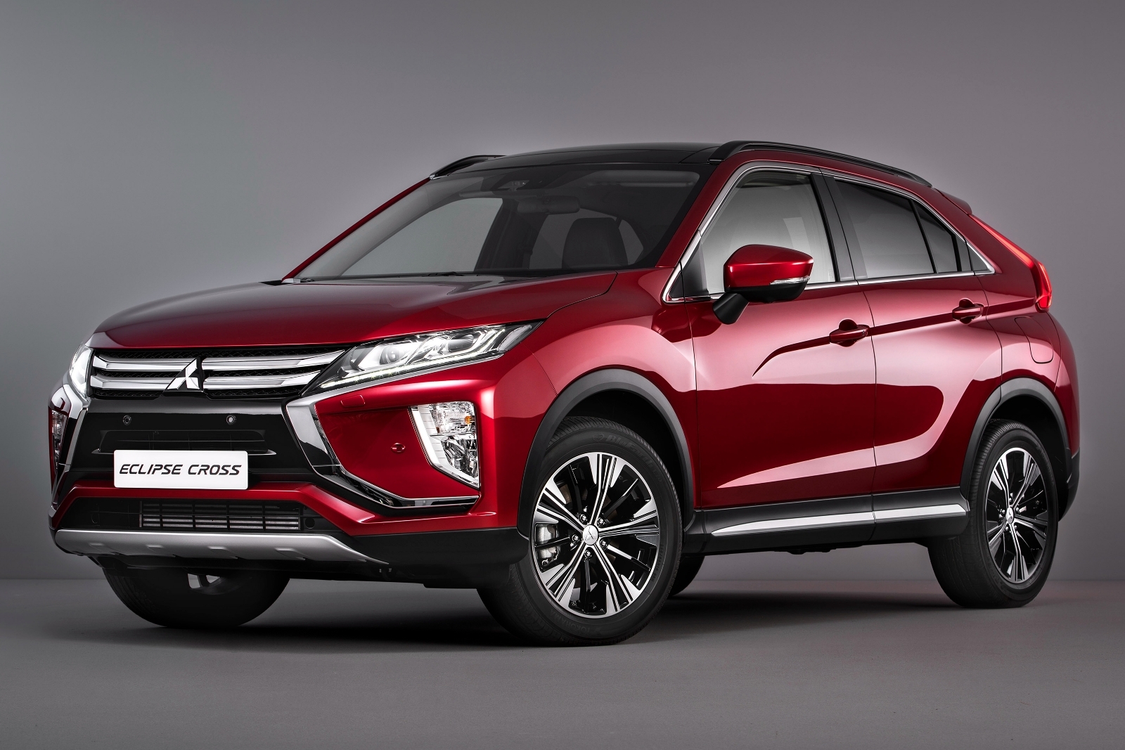 Mitsubishi Eclipse Cross chegará ao Brasil em 2018