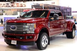 Ford exibe picape grande F-450 no Brasil