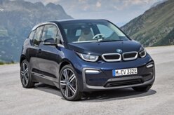 BMW i3 chega reestilizado e com mais autonomia por R$199.950