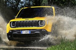 Jeep revela mais detalhes do Renegade 2019 e novo Trailhawk
