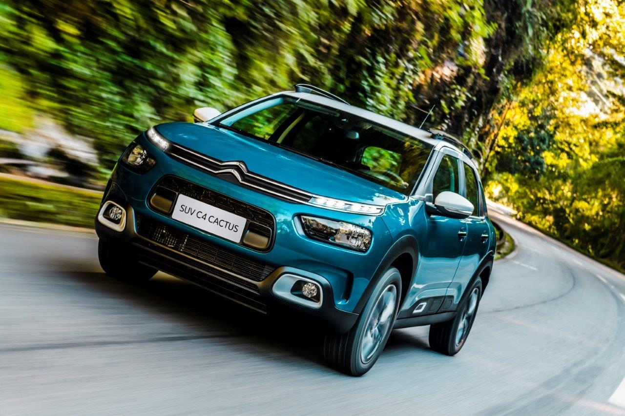 Citroën revela interior do C4 Cactus que chega em setembro