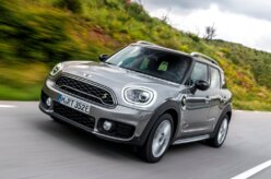 MINI apresentará SUV híbrido no Salão por R$ 200 mil